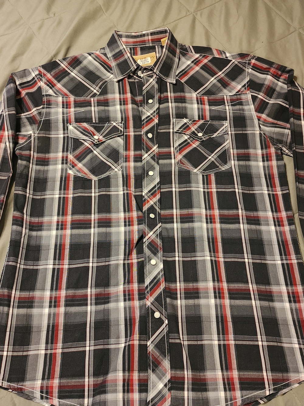 Country Road Black, Gray and Red Plaid Button-Down Shirt